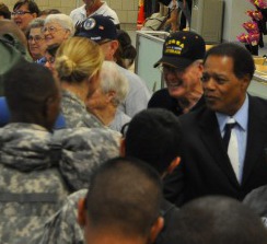 appreciate-troops-returning-dfw-broden-greets.jpg