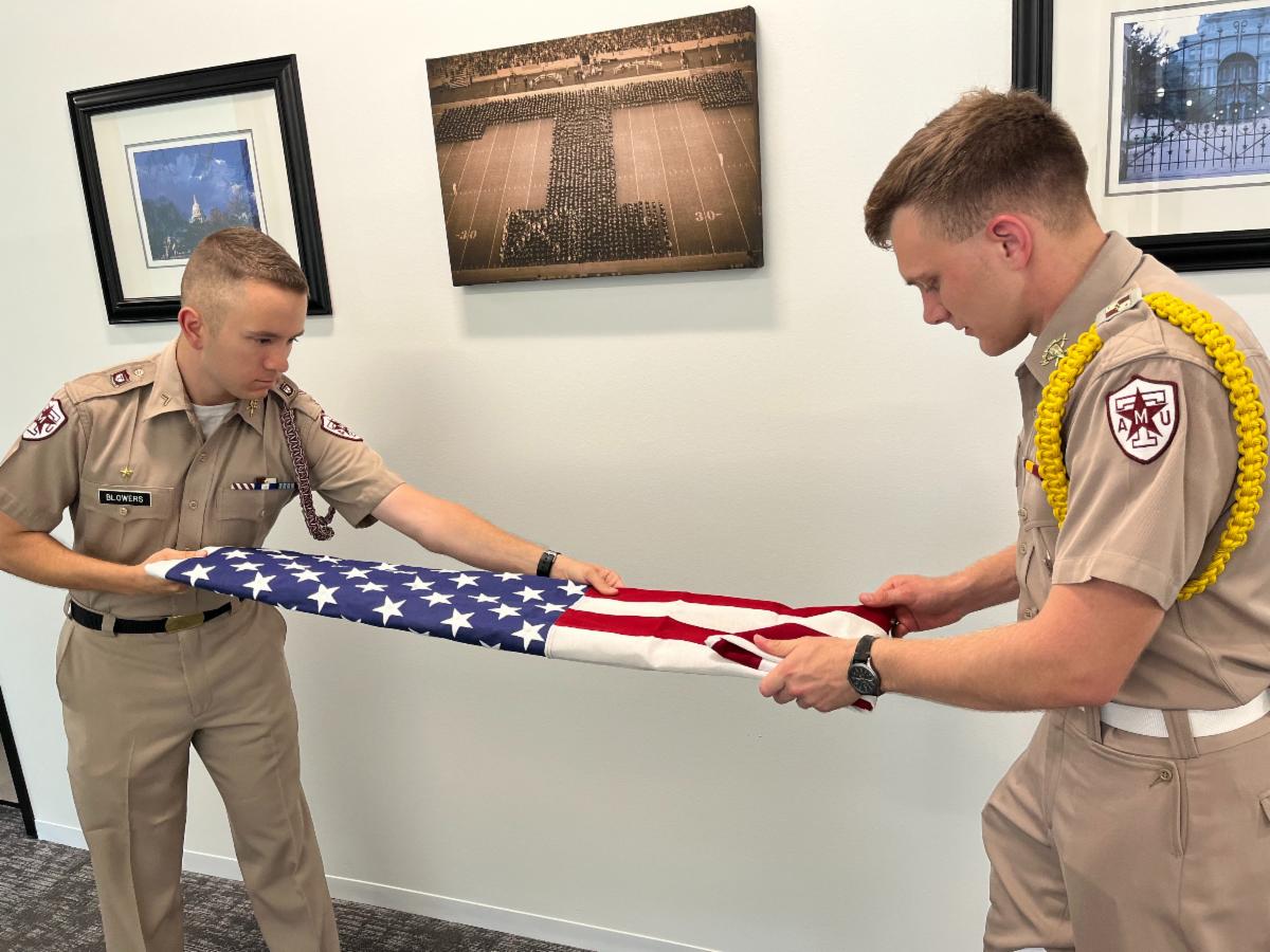 folding flags