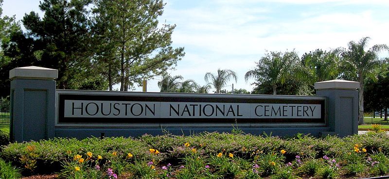 houston-national-cemetery.jpg