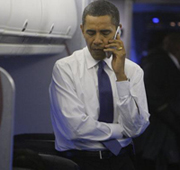 obama-calling-phone.jpg
